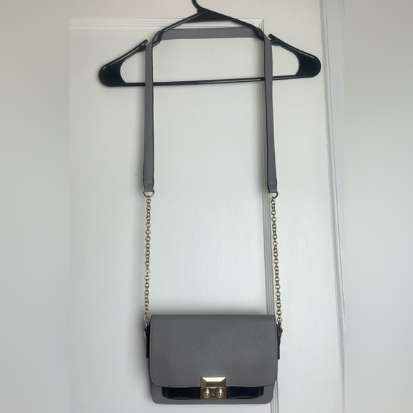 EUC Henri Bendel Crossbody - Picture 3 of 13